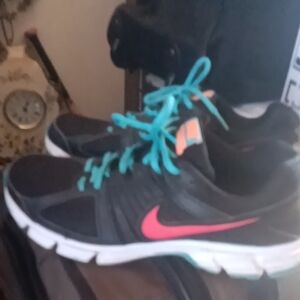 Nike Women's Black and Pink Running Shoes Size 10